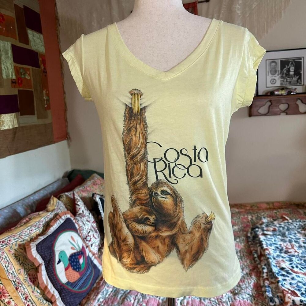 Costa Rica Light Yellow Sloth Graphic V-neck T-shirt